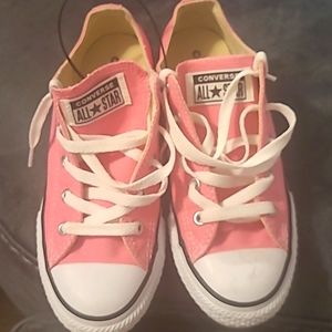 Girls Pink Converse Chuck Taylor All Star Low Top Kids Sneakersize 2